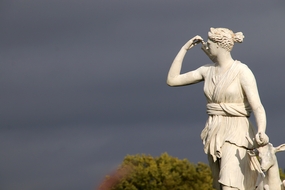 狩猎女神戴安娜雕像图片